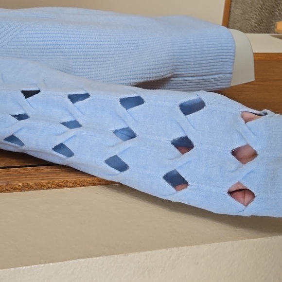 WHBM Half Zip Pullover - Picture 3 of 11